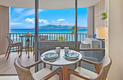 Kahana Condo | Valley Isle Resort #707 - Vacation West Maui - Beachfront Luxury