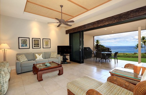 Wailea Condo | Relax in luxury at Makena Surf #C-106, a 2-bedroom ocean-view condo in beautiful Makena.