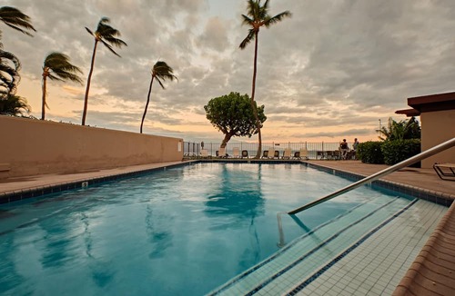 Maalaea Condo | Magnificent.Marvelous.Open Dates.Wonderful Waves!