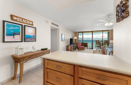 Kahana Condo | Unbeatable Deal with Spectacular Views on Maui!