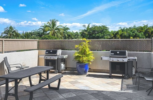 Kihei Condo | Condo w/Private Lanai, Ocean View & On-Site Pool!