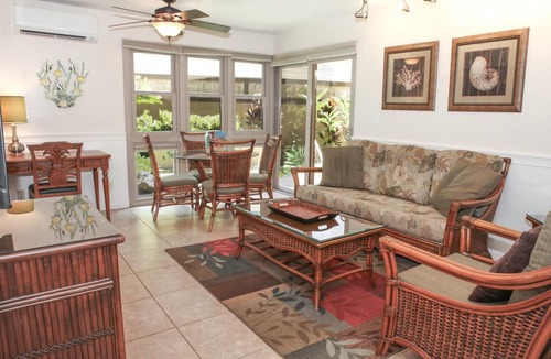 Kihei Condo | OCEANFRONT PROPERTY- Whale season IS HERE! Kihei Sands Beachfront Condo-A4
