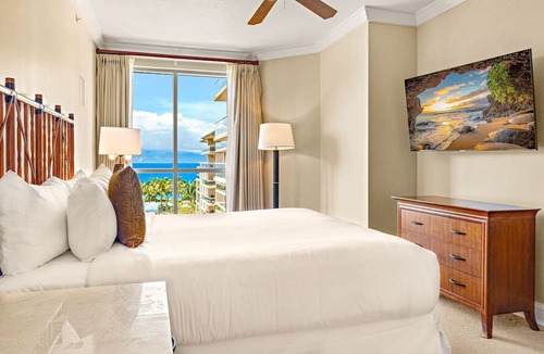 Honokowai Condo | Maui Resort Rentals: Honua Kai Konea 629 - 6th Floor 3BR w/Ocean Views from Every Room!