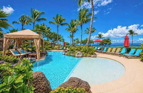 Kaanapali Condo | Honua Kai | Ocean View Studio Sleeps 4 | Car Incl. w/6+ Nights | HKH-423 by KBM
