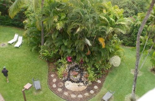 Kihei Condo | Ocean, mountain, pool views. Best location at The Banyan. Across from Kam2 beach