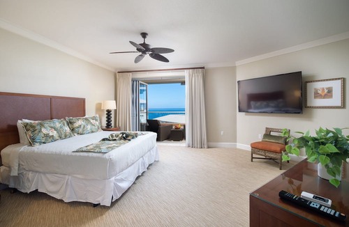 Honokowai Condo | Best Views at Honua Kai - Penthouse Suite with Private Lanai & Grill-Honua Kai K1025