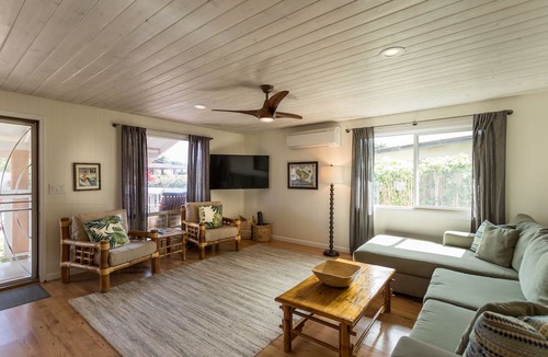 Paia House | 3 Bedroom Home - in Paia Town - Walk to it All