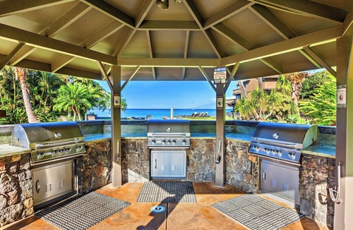 Kahana Condo | Ocean View Kahana 2BR w/secluded beach,pool, AC,2 Lanai's-Maui Condo Rental