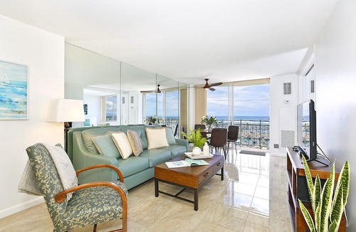 Waikiki Condo | Waikiki Ocean & Yacht Harbor Views! Short Walk to Beach, Shops & Restaurants!