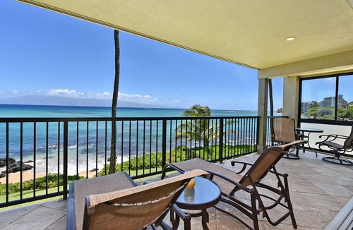Kahana Condo | Beautiful updated 2bd condo, a sleek new finish