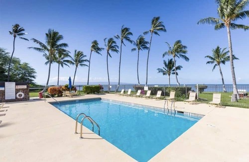 Kaunakakai Condo | COCONUT COVE CONDO–Molokai Shores 303