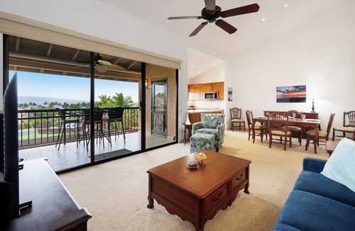 Wailea Condo | Ocean and Molokini Views by Beach - Wailea Ekahi 13D