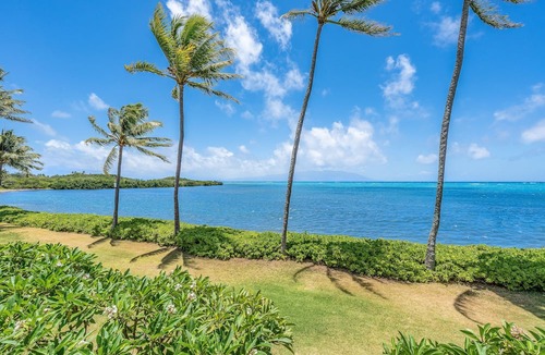 Ualapue Condo | Oceanfront Moloka‘i Retreat | Wavecrest 2nd Floor