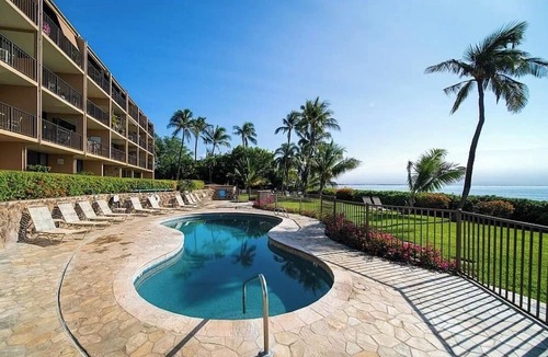 Maalaea Apartment | In the center of it all!