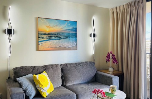 Waikiki Condo | 1Bd Condo Diamond head & Ocean view Free Parking Free Amenities Walk to Beach