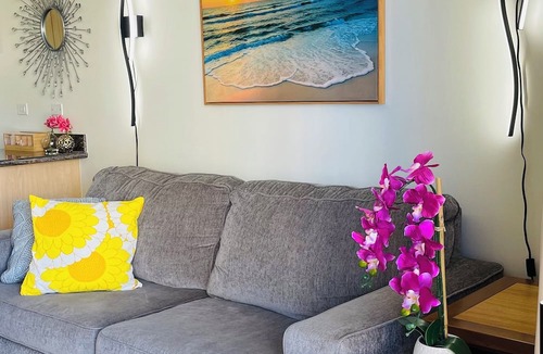 Waikiki Condo | 1Bd Condo Diamond head & Ocean view Free Parking Free Amenities Walk to Beach