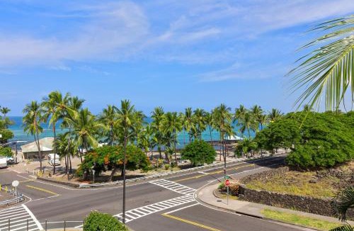 Kahaluu Bay House | Kahaluu Beach Villas 303