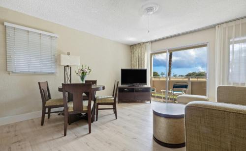 Wailua Hotel | Plantation Hale Suites