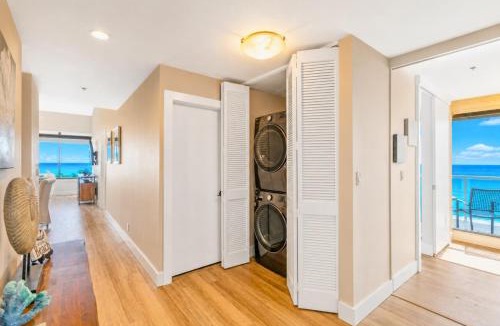 Kahana Apartment | Sands Of Kahana Oceanfront 3-Bedroom Penthouse Car Included with 6 nights SOK-381 by KBM