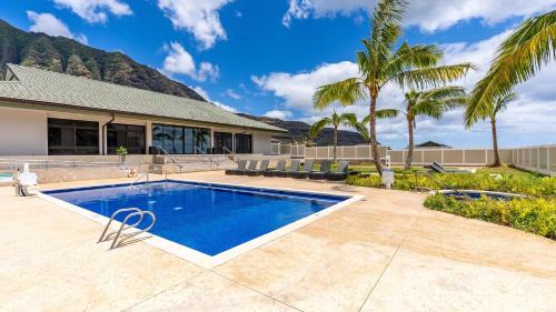 Makaha Valley House | Makaha Hideaway by AvantStay