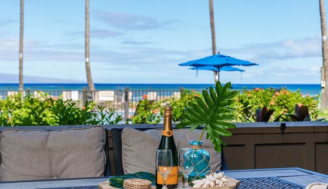 Kahana Village 13 Oceanview 3bed/2bath 3 Bedroom Apts by RedAwning