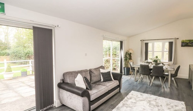 Beechwood House in Glossop