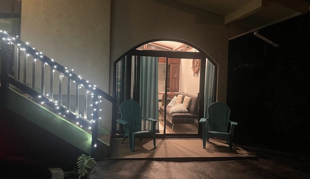 Cute Loft Studio above Kona, surrounded by Coffee farms