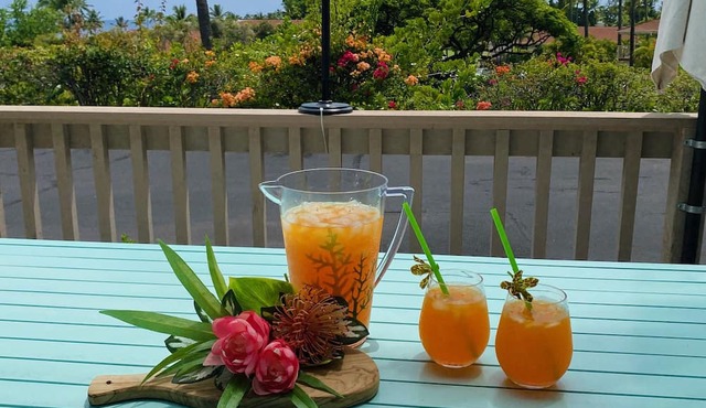 Romantic Keauhou Retreat - Pool + Tropical Lanai