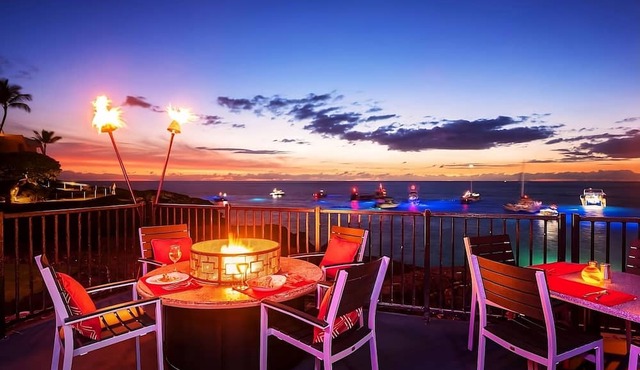 Ultimate Adventure in Hawaii! 3 Spacious Units, Spectacular Dining Options!