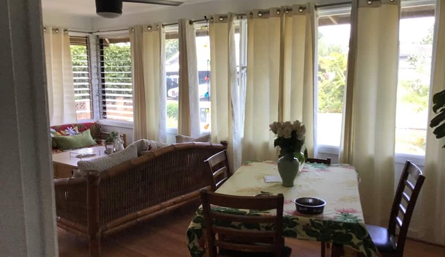 Clean single room across the street from the beach. 5 min walk to Historic town