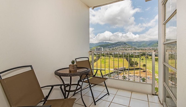 Lucious Green Golf Course-MT Views at Canal House w/Washer-Dryer & Parking