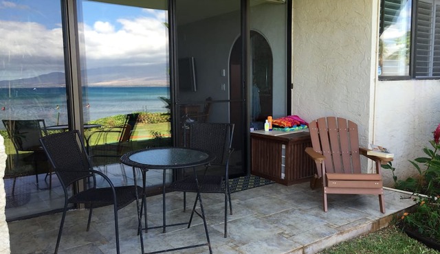 Beautifully Upgraded, Beachfront, Ground Floor.Dream Vacation! #118