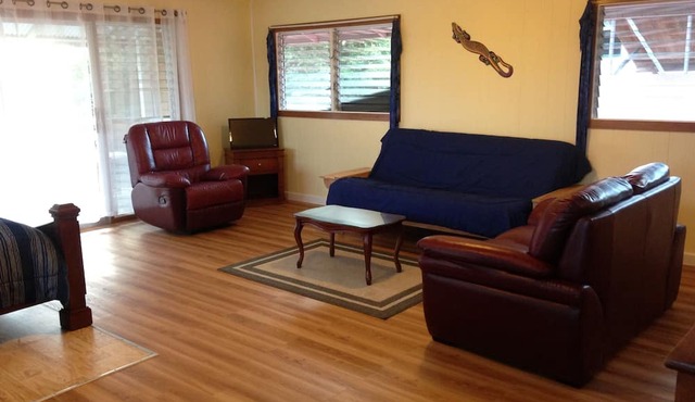 Nice and Spacious Studio Apartment On The Large Golf Course In Hilo