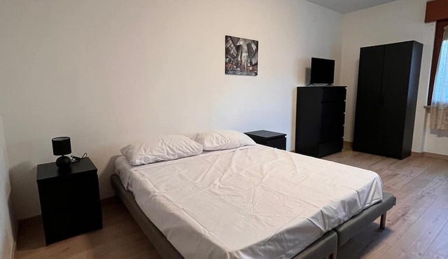 Cozy apartment in Udine Charme 5 beds area Stadio Friuli in Colugna
