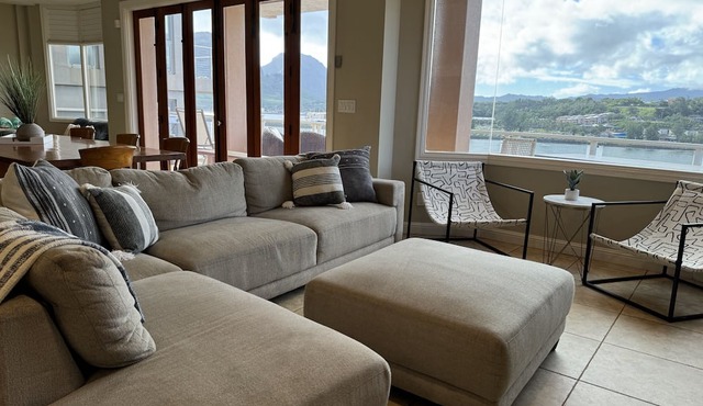 AMAZING VIEWS-Kalapaki Cliffside Penthouse-Perched above, elevator to the sand!
